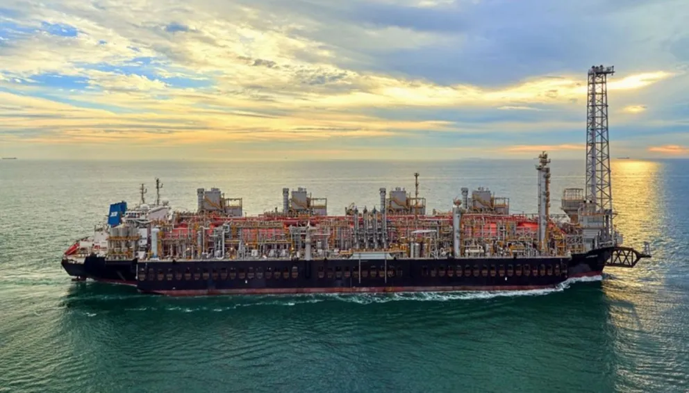 PAE producirá y exportará gas licuado desde Argentina