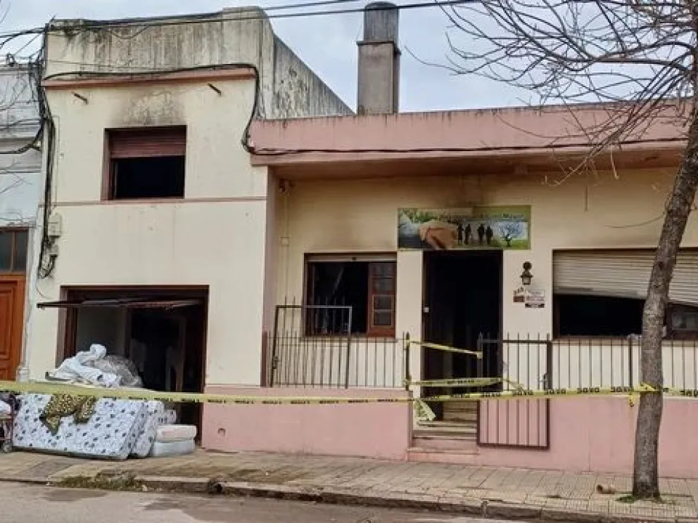 Tragedia en Uruguay: diez personas murieron al incendiarse un geriátrico