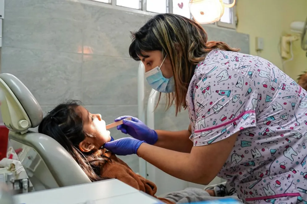 Se desarrolló una jornada de odontopediatría en el CAPS del barrio Moure