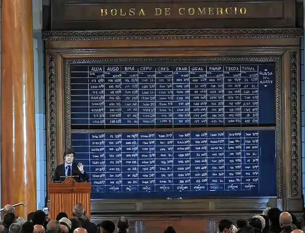 Nueva advertencia de Milei al Congreso: “Voy a  vetar todas las leyes de los degenerados fiscales”