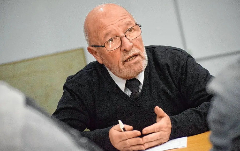 “Necesitan los servicios para construir sus viviendas en los terrenos”, explicó Lattanzio