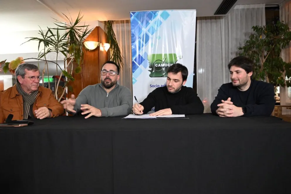 Torres encabezó el lanzamiento de dos nuevos desarrollos turísticos en Esquel