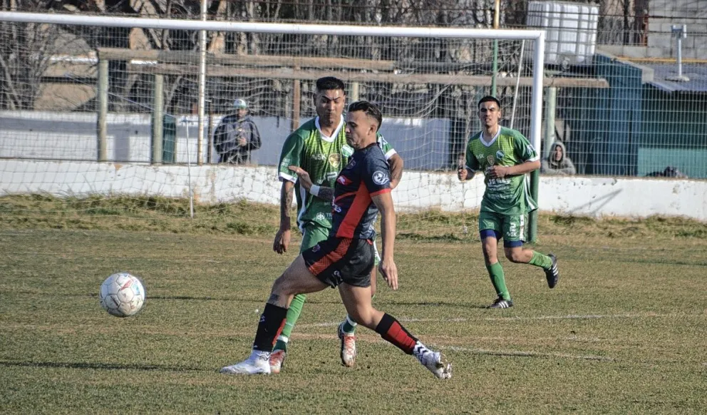 Orden y efectividad, claves de Independiente para un debut triunfal