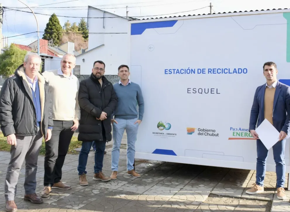 PAE entregó estaciones de reciclado en distintas localidades del valle y la cordillera durante el primer semestre del año