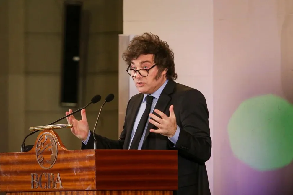 Milei asiste el jueves al acto por el aniversario del atentado a la AMIA