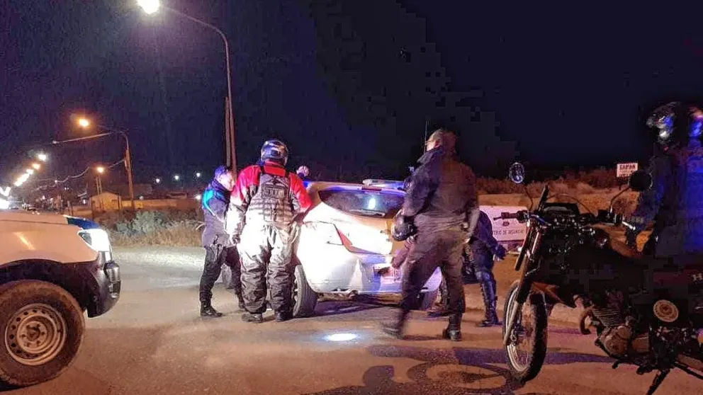 Persecución y detención en acceso a Gaiman de supuesto ladrón tras robos en Dolavon