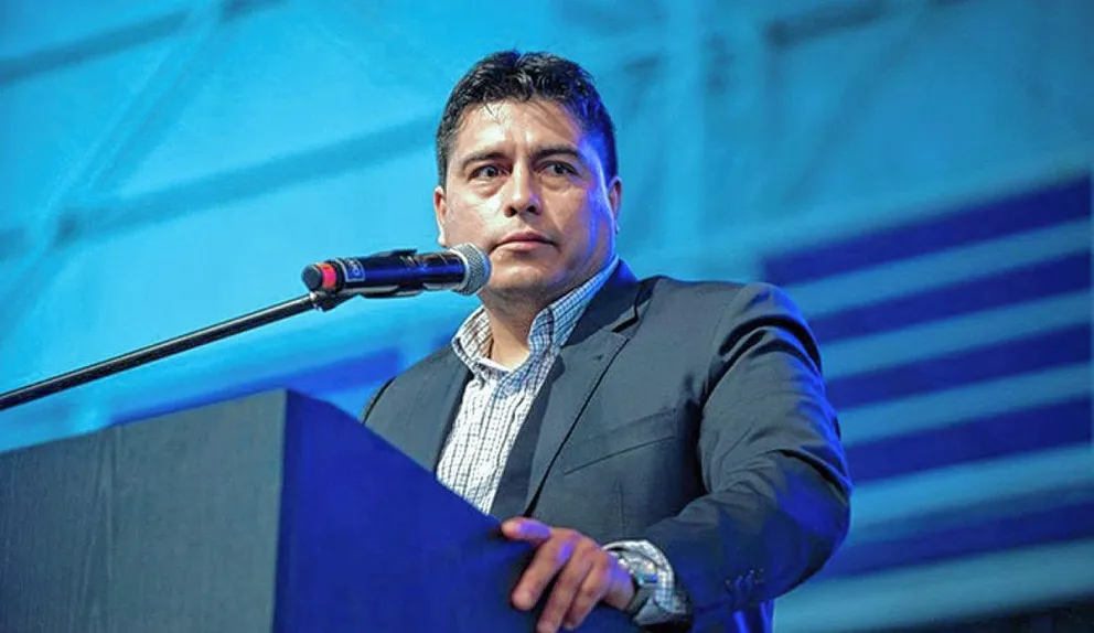 Vidal oficializa la salida de YPF de Santa Cruz el 2 de abril 