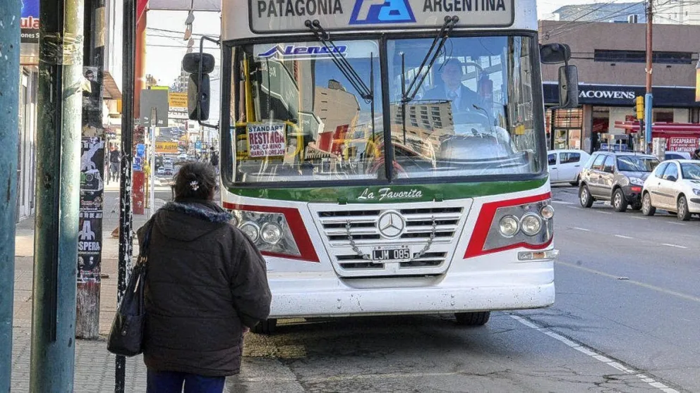Buscan llevar el boleto de colectivo a más de $1.200 en octubre