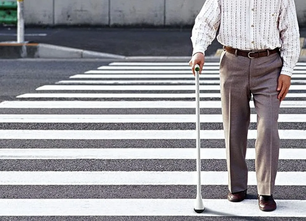 El PAMI entregará bastones a personas con movilidad reducida