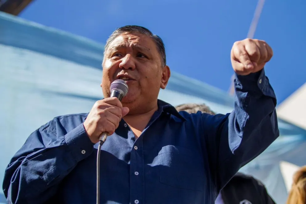 Petroleros lanzó un paro total en YPF