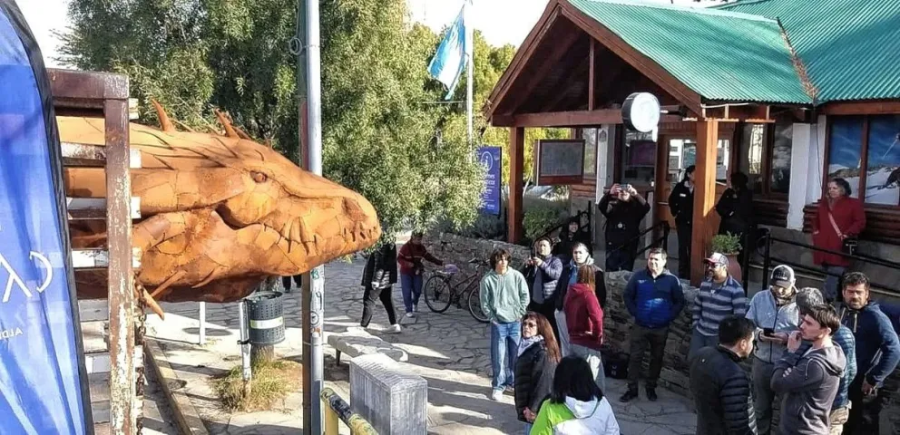 Un impresionante dragón se suma a los atractivos turísticos chubutenses