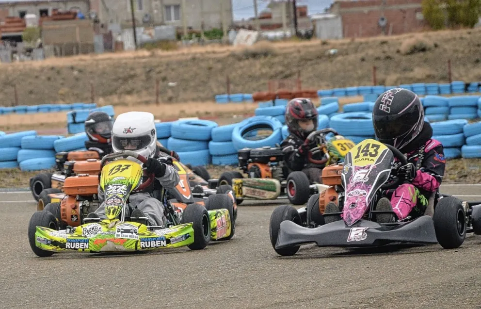 El karting retorna con las pruebas comunitarias