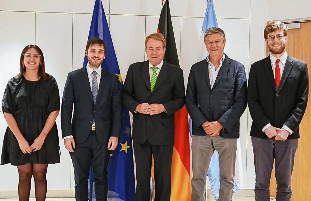 Torres se reunió con el embajador de Alemania para impulsar proyectos energéticos y educativos en Chubut