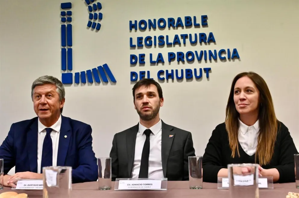 Torres y la Bolsa de Comercio Joven promueven Ley de Educación Financiera, Robótica e Inteligencia Artificial en Chubut
