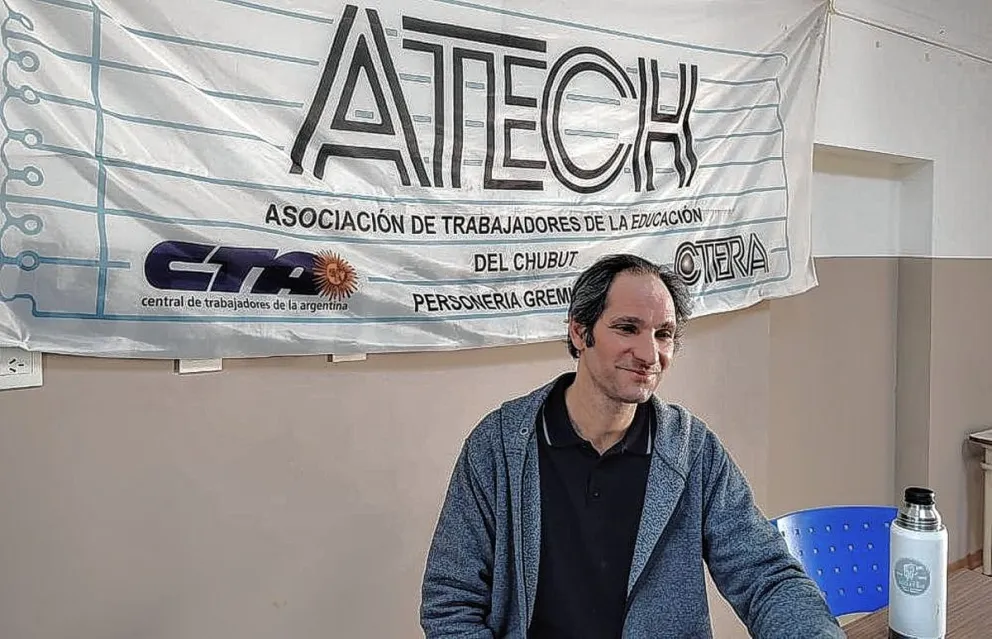 Paro docente: “La recomposición salarial es por goteo”, dicen desde ATECh