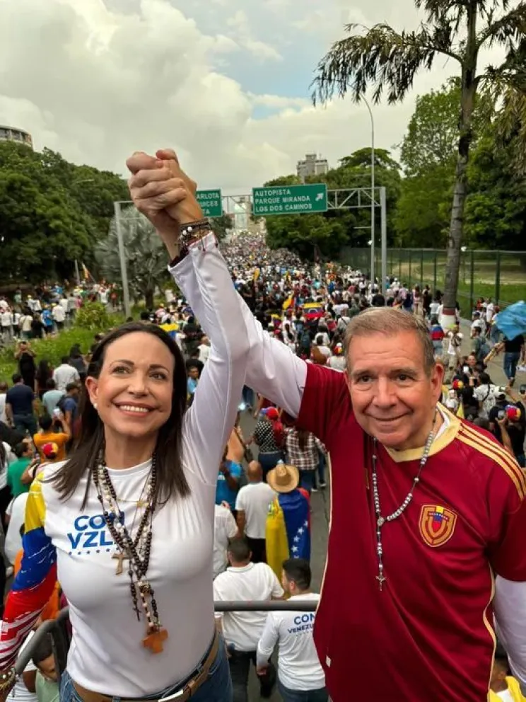 Con el respaldo de una fuerte alianza opositora, González Urrutia busca desbancar al chavismo en Venezuela