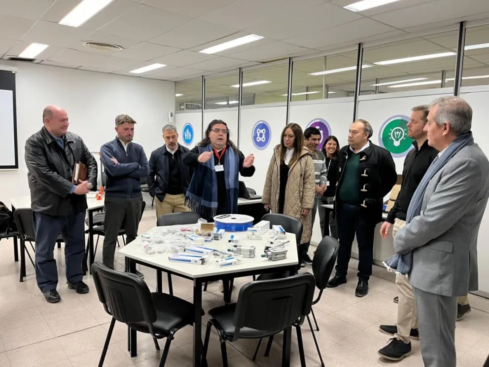 El Gobierno anticipó la implementación de programas y pasantías para el fortalecimiento de la educación técnica en toda la provincia