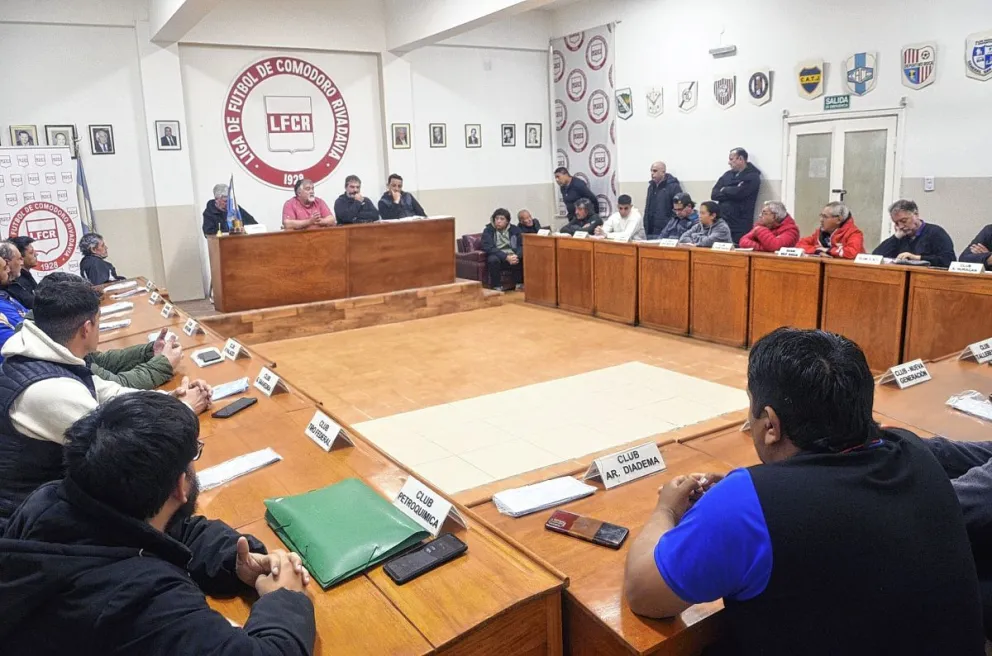 El fútbol de Comodoro debatió por la violencia