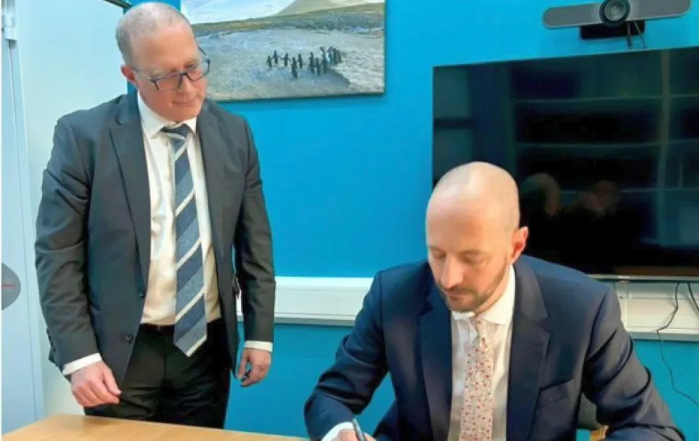 Un hijo de veterano de guerra inglés, el nuevo gobernador ilegítimo de las Islas Malvinas