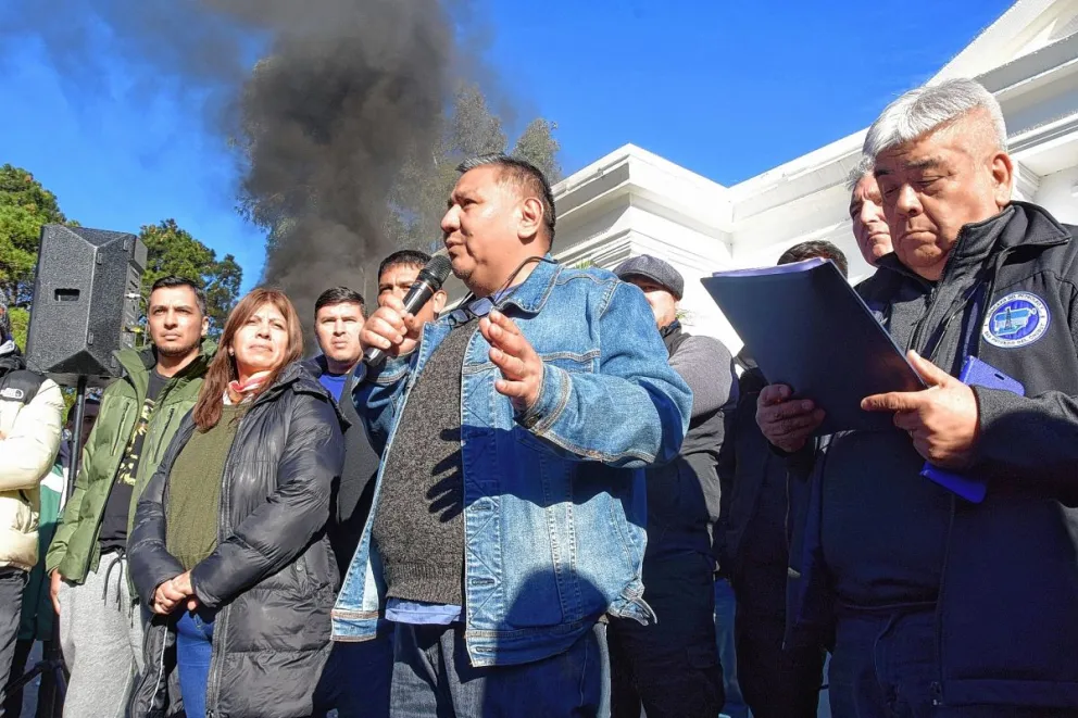 Petroleros van a levantar el paro tras acuerdo con la operadora: “La empresa que ganó las cuatro áreas de YPF es Pecom”, dijo Ávila