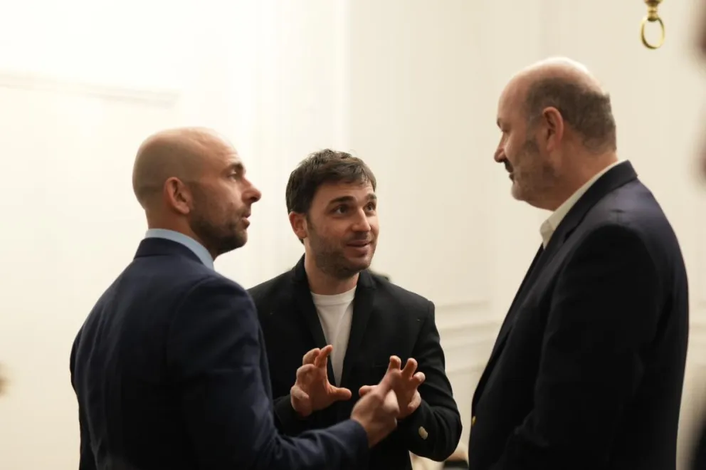 Tras las gestiones de Torres, la empresa aérea JetSMART abre una nueva frecuencia de vuelos en Chubut