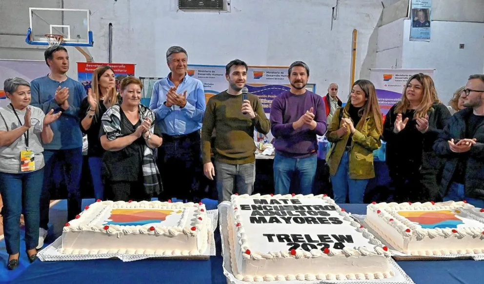 Torres participó de un encuentro con jubilados y los convocó a organizarse “para defender sus derechos”
