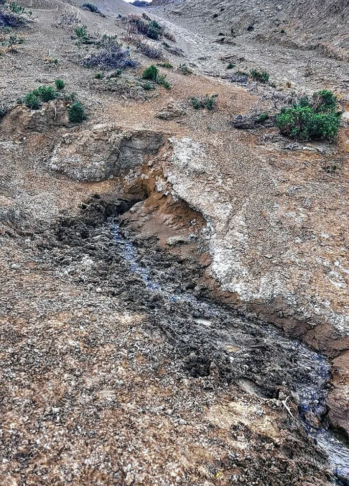 Advierten sobre presunta rotura del acueducto camino a Caleta Olivia