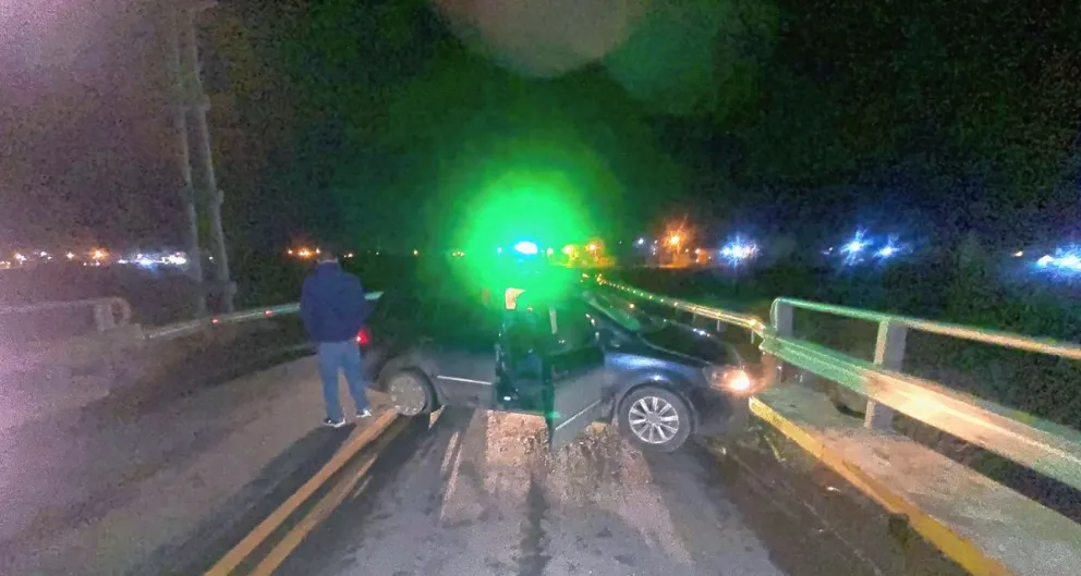 Una mujer fue derivada al hospital tras un accidente en la Ruta 1: el conductor estaba alcoholizado