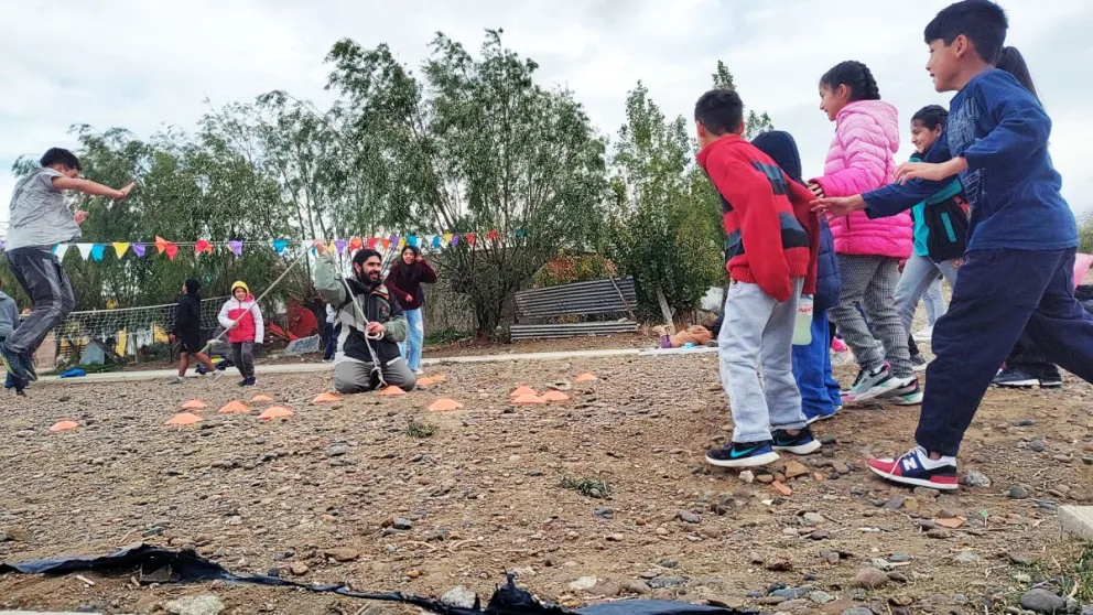 Celebrarán el Día de la Niñez en el barrio COMIPA y reúnen donaciones
