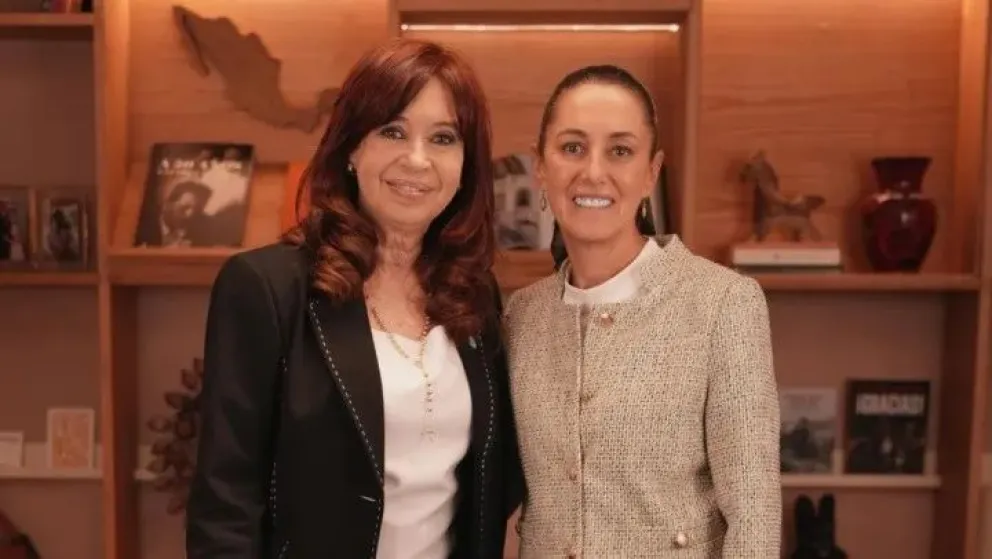 Cristina Kirchner visitó a Claudia Sheinbaum, la primera mujer electa presidenta de México