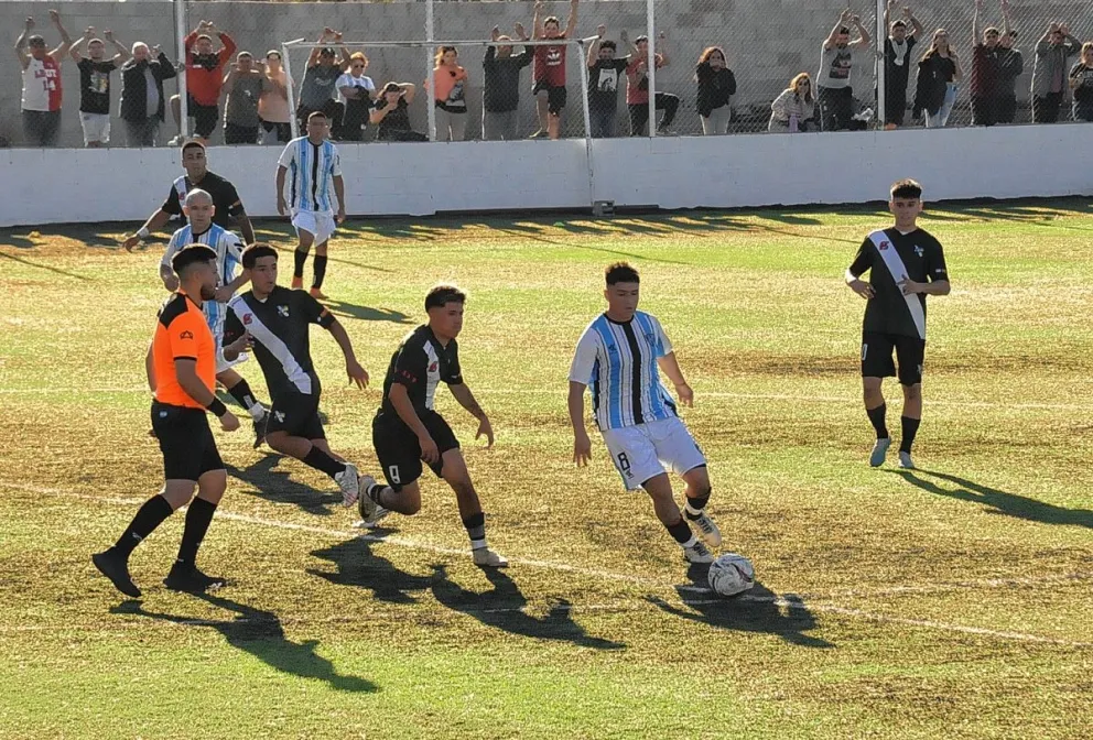 Huracán y Newbery vuelven a jugar en sus canchas