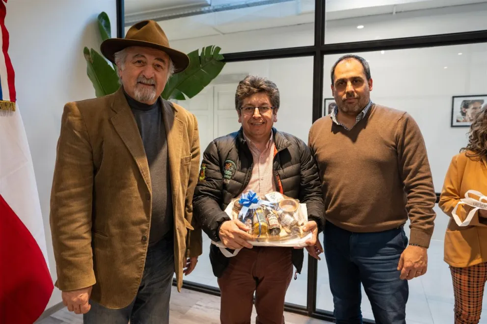 Comodoro continúa fortaleciendo vínculos con Aysén