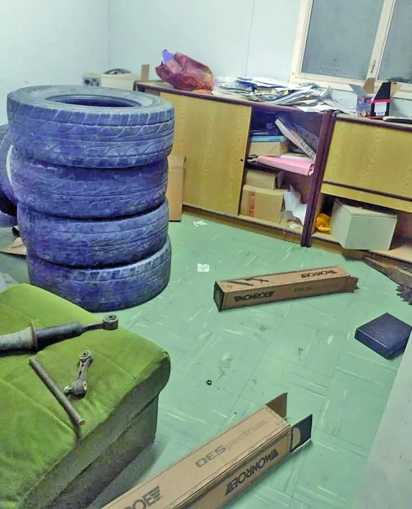 Tres jóvenes fueron sorprendidos “in fraganti” robando en una empresa del Barrio Industrial