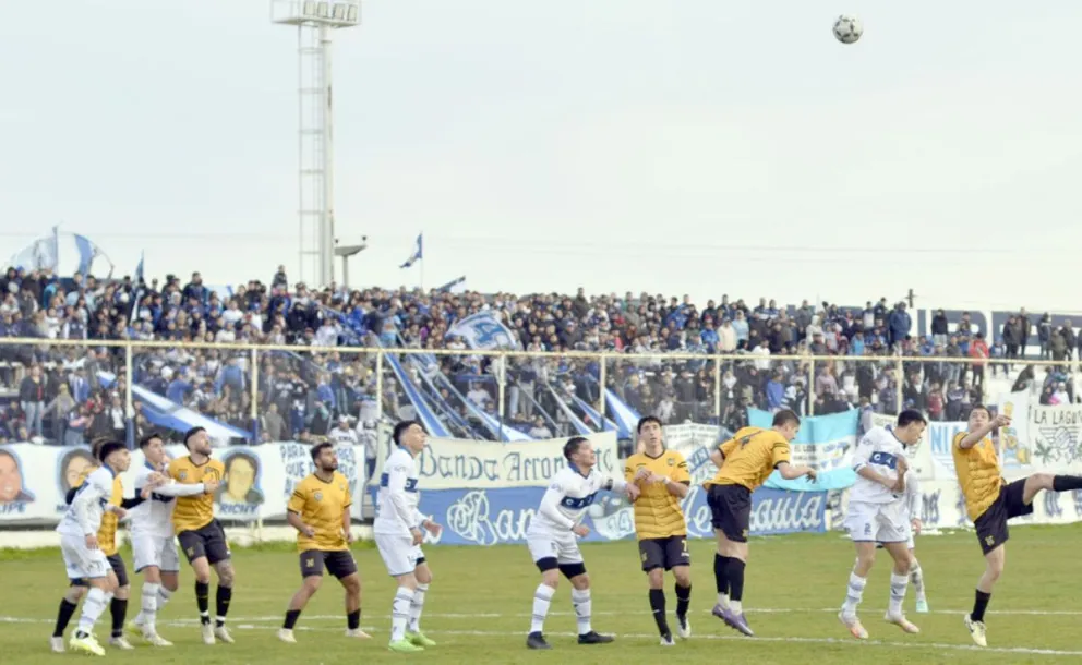 Newbery venció a Rada Tilly y quedó a un paso del tricampeonato