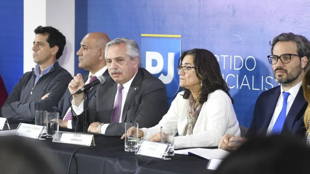 La renuncia de Alberto Fernández al PJ no llegó y desde las 62 organizaciones peronistas exigen su renuncia