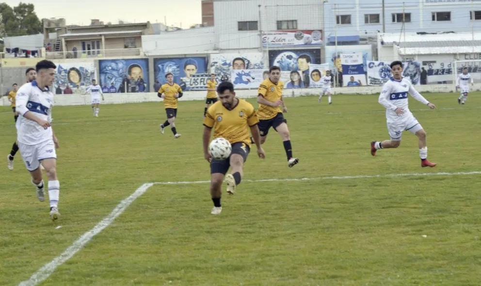 Newbery apenas necesita un empate para abrazarse al “tri”