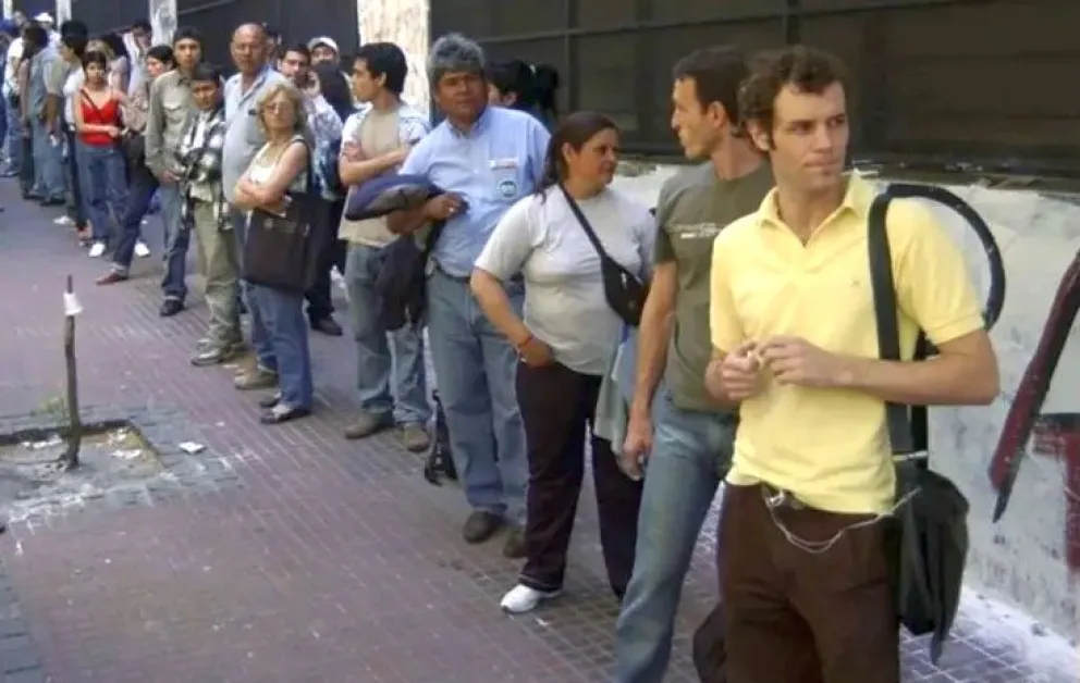 El empleo privado no toca piso y cayó por noveno mes consecutivo