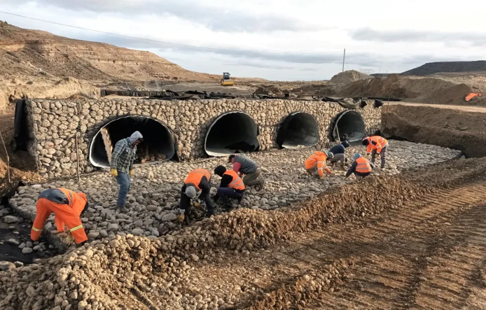 Vialidad Nacional avanza con la construcción de la nueva alcantarilla en el kilómetro 196 de la Ruta Nacional 26