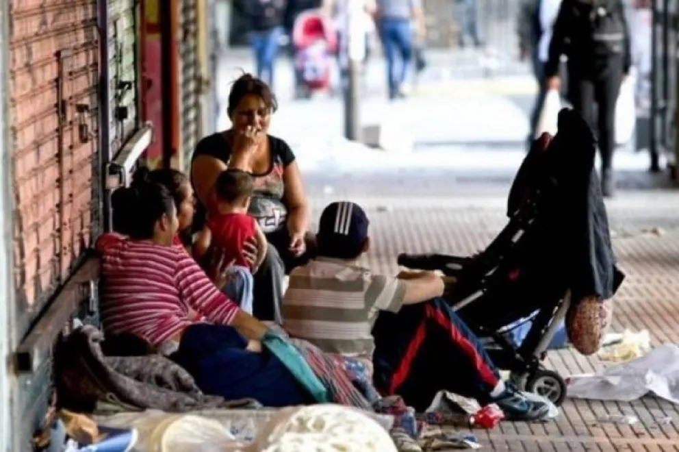 En julio, una familia tipo necesitó más de $900.000 para no ser pobre