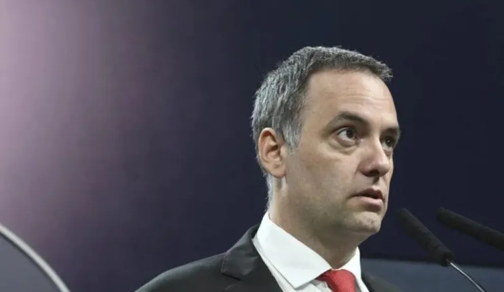 Para Manuel Adorni, el aumento de las tarifas es "una corrección"