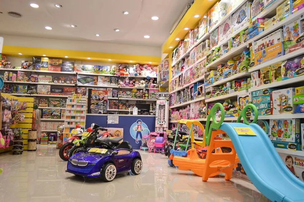 Cierra céntrica juguetería, un comercio menos en la ciudad...