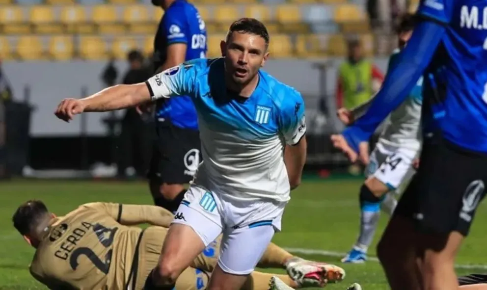 Racing enfrenta a Huachipato buscando el pase a los cuartos de final de la Sudamericana