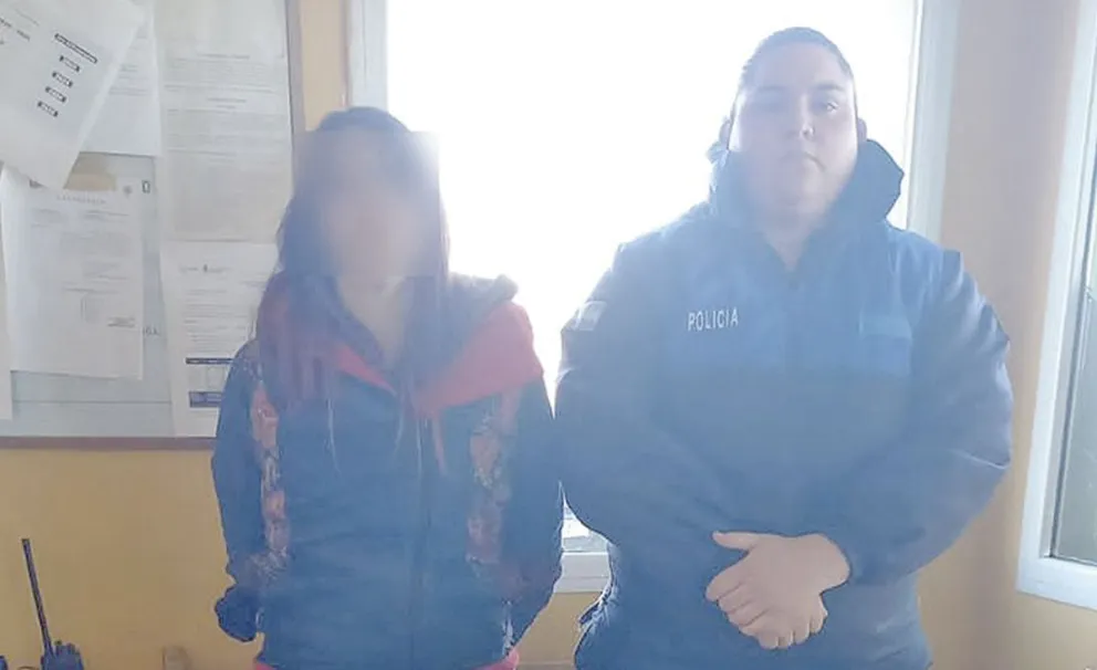 Detuvieron en Güer Aike a una mujer acusada de homicidio agravado en El Bolsón