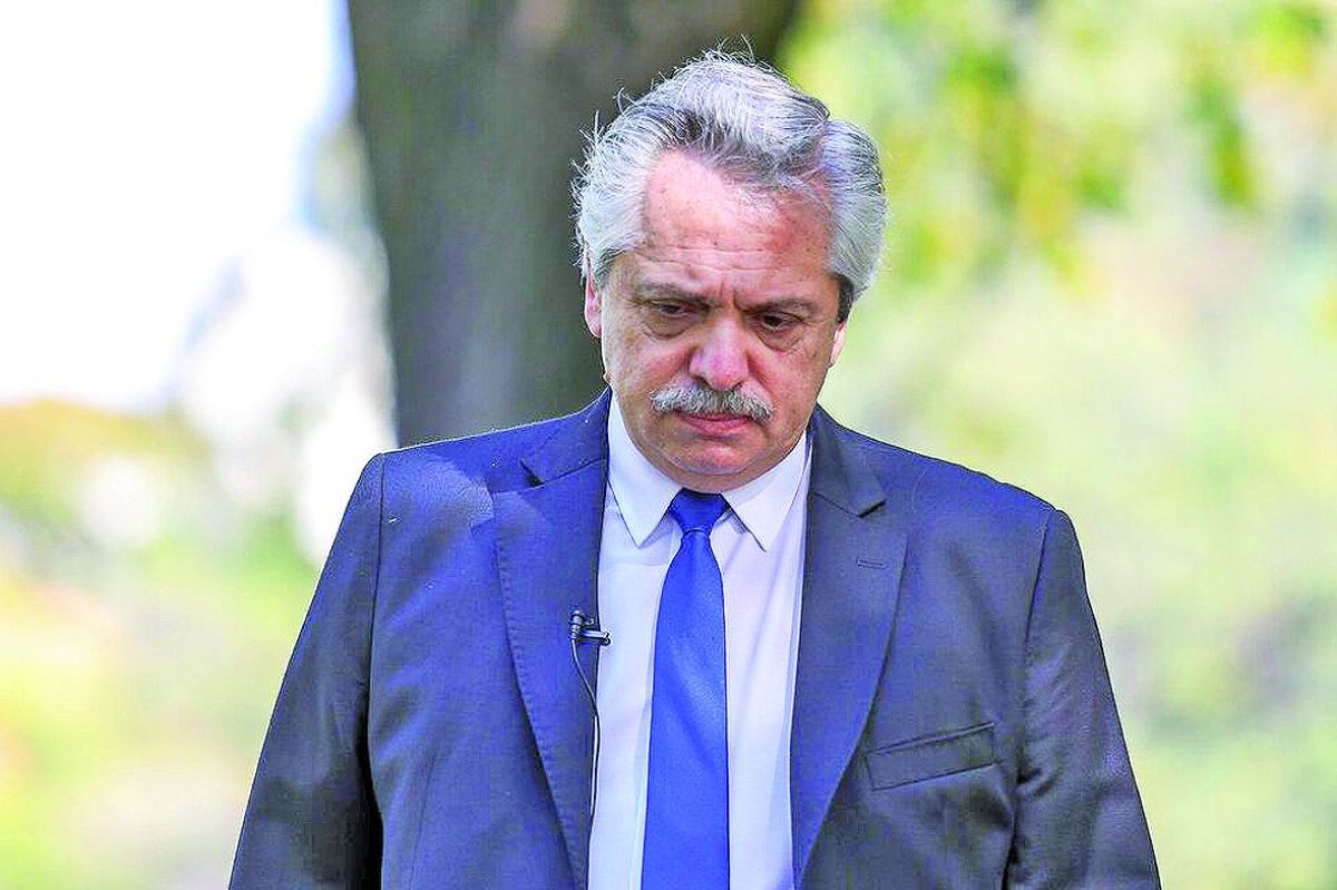 El ex presidente Alberto Fernández, procesado por violencia de género, solicitó sin éxito la destrucción del contenido de su celular peritado por la Justicia.