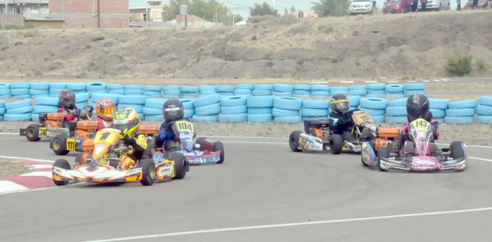 El karting prepara sus pruebas comunitarias