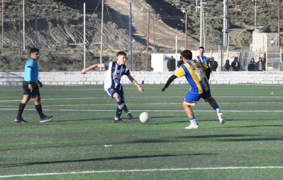 Los zurdos de Oeste