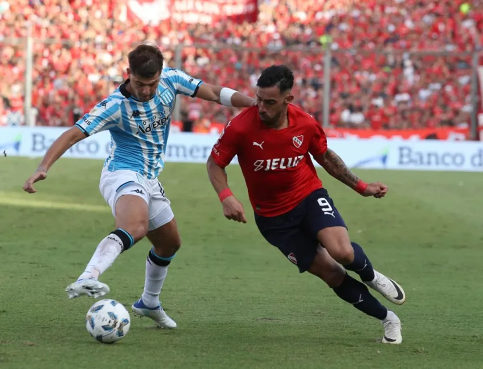 Racing e Independiente se miden en una nueva edición del ‘Clásico de Avellaneda’