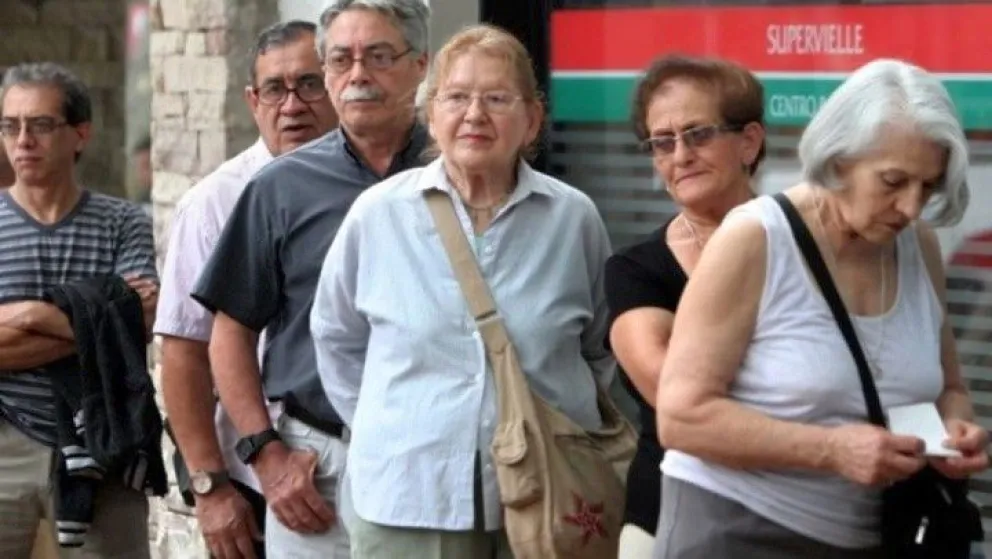 JUBILADOS: El portavoz de Milei aseguró que "el veto será total" y negó negociaciones