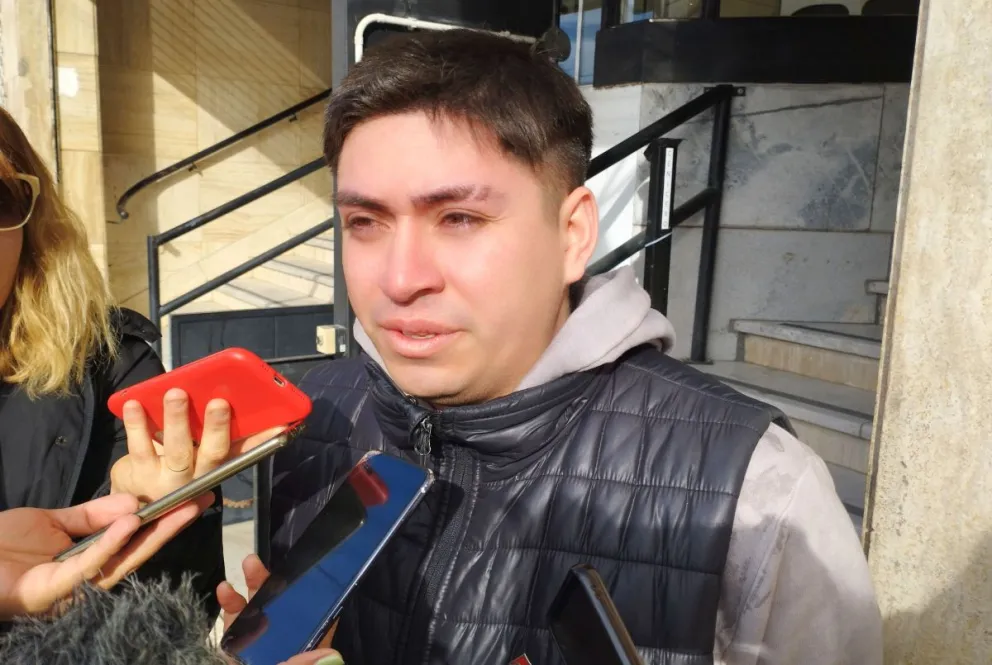 “NO TENGO NADA QUE ESCONDER”, dijo el policía allanado en el marco de los enfrentamientos en las 1008
