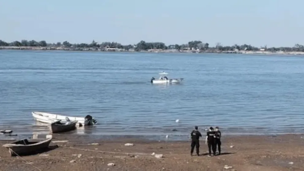 Rosario: Un pescador y su hijo encontraron restos humanos a la orilla del río